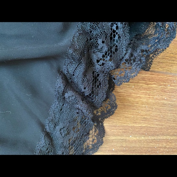 Nordstrom LUSH Shorts, size small, black - Picture 3 of 4